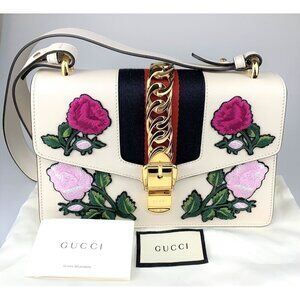 NWT Gucci Embroidered Sylvie Small shoulder bag In White